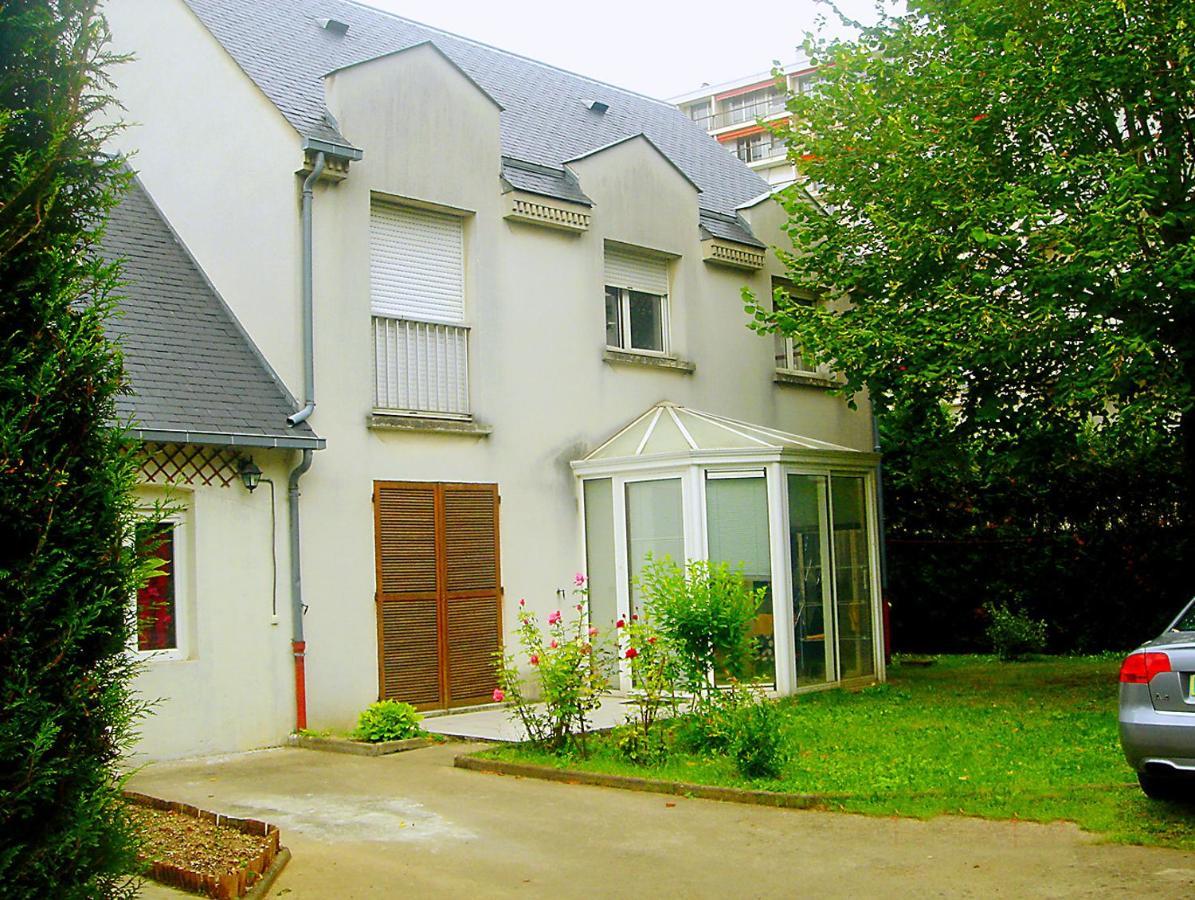 Maison De Longde-Appartement Avec 2 Chambres Villejuif Bagian luar foto